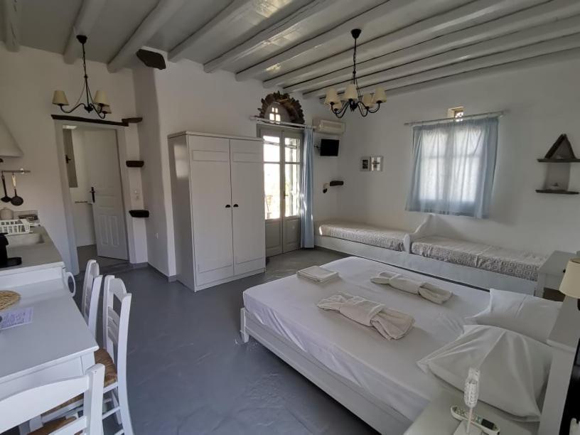 Elia Apartments Agios Romanos Luaran gambar