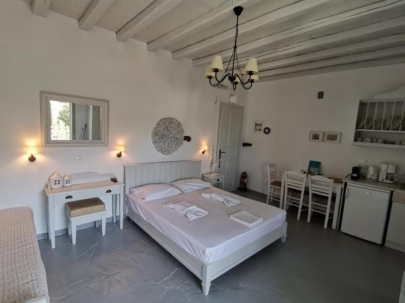 Elia Apartments Agios Romanos Luaran gambar