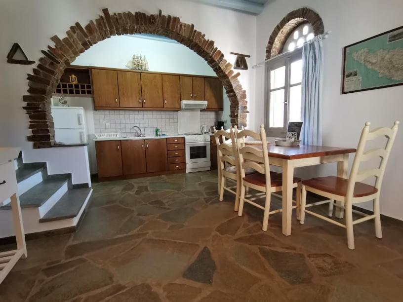 Elia Apartments Agios Romanos Luaran gambar