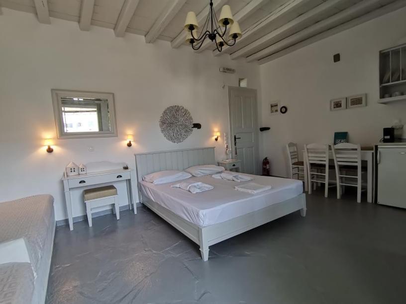 Elia Apartments Agios Romanos Luaran gambar
